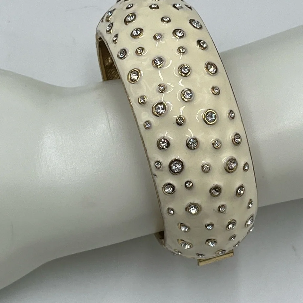 Banana Republic Cream Enamel Crystal Gold Hinge Women's Bangle‎